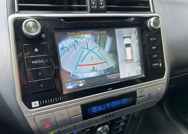 TOYOTA LAND CRUISER 2018