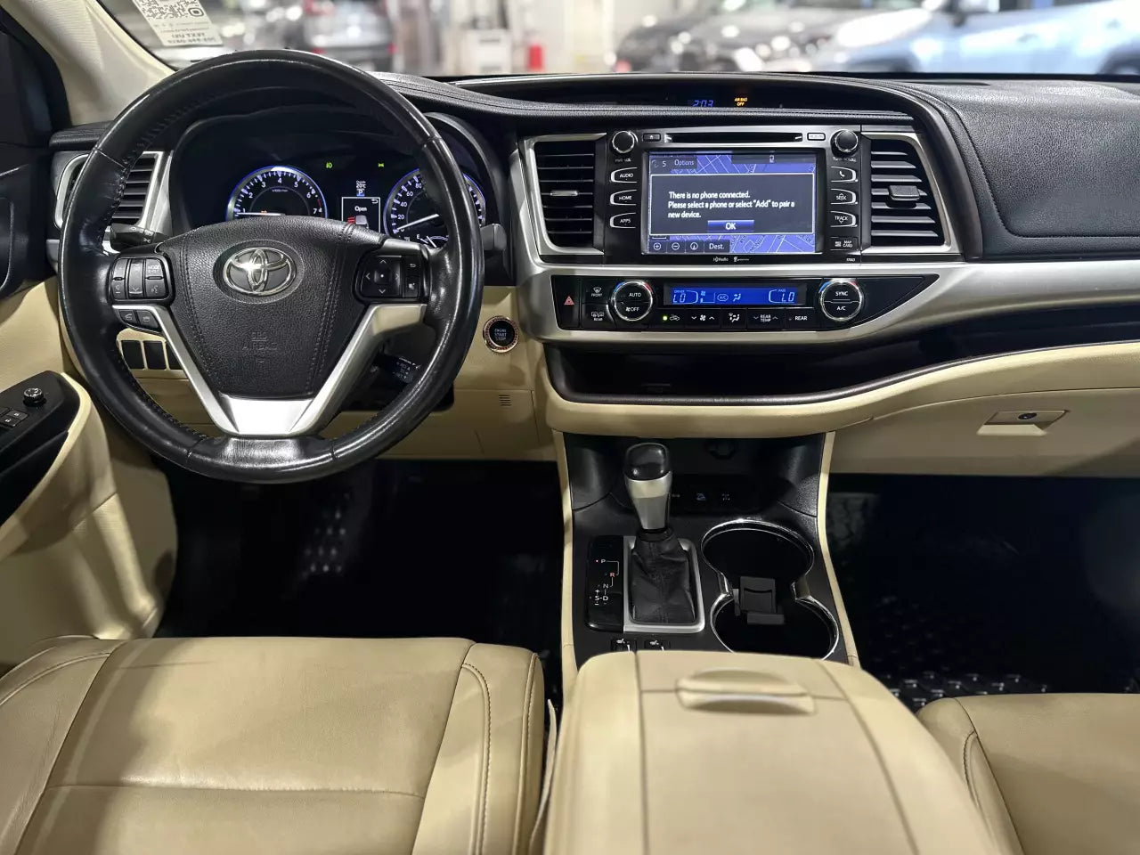 TOYOTA HIGHLANDER XLE 2015