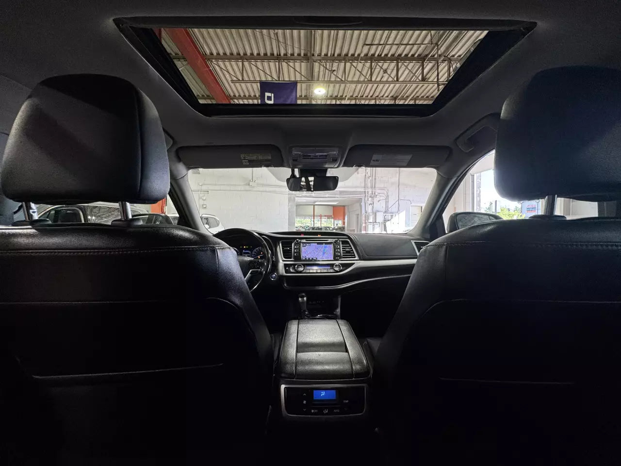 TOYOTA HIGHLANDER XLE 2019