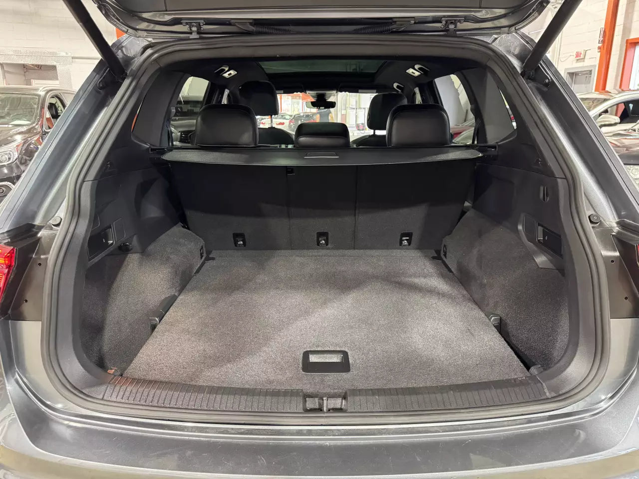 VOLKSWAGEN TIGUAN 2021