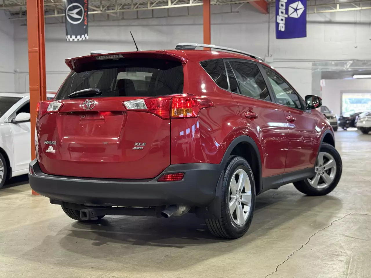 TOYOTA RAV4 XLE