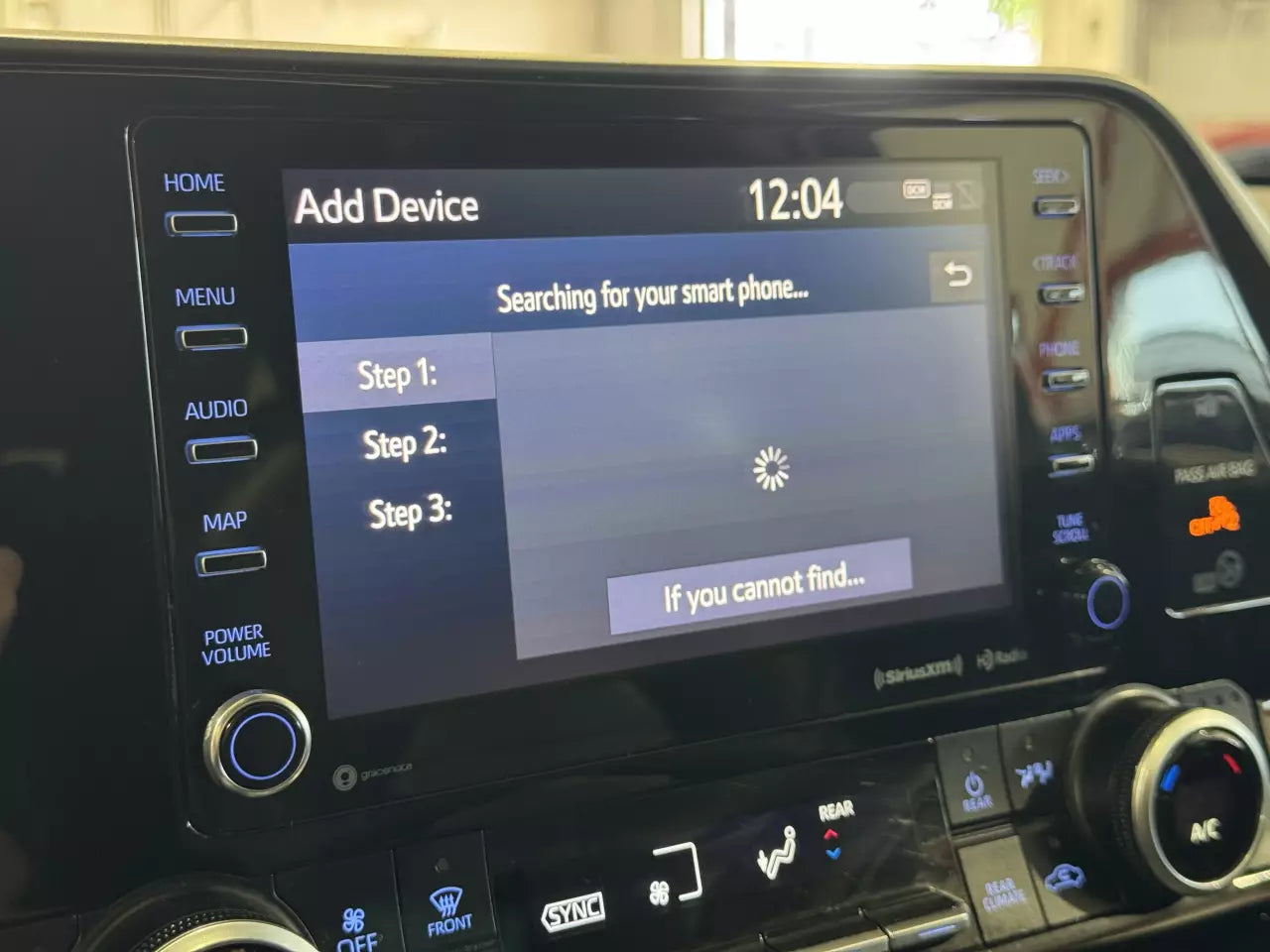 TOYOTA HIGHLANDER XLE 2021