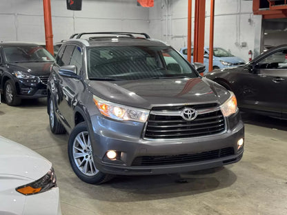 TOYOTA HIGHLANDER XLE 2016
