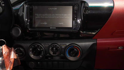 TOYOTA HILUX 2.4L 4x4  2025