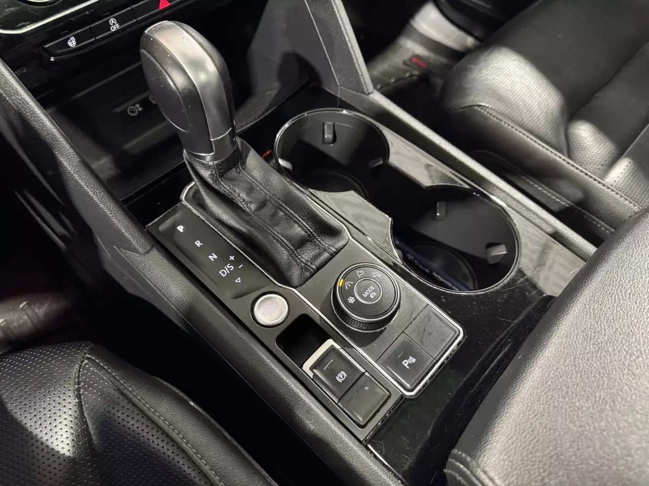 VOLKSWAGEN ATLAS 2018