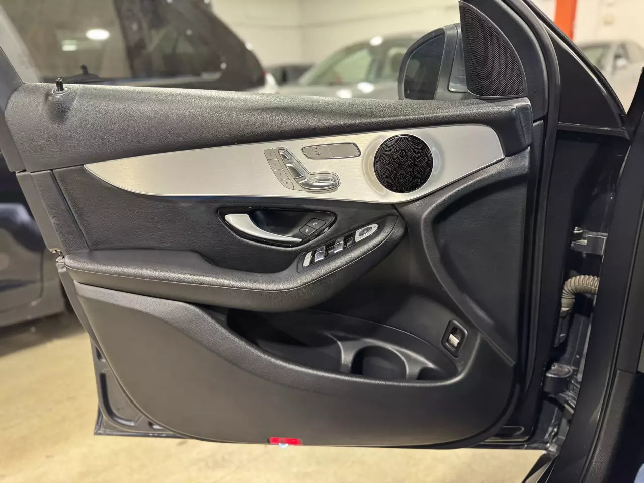 MERCEDES-BENZ GLC 2016