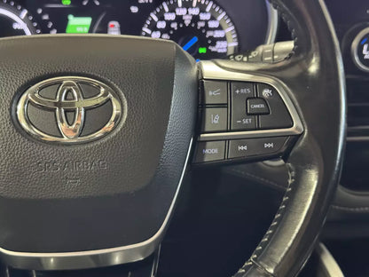 TOYOTA HIGHLANDER XLE 2021 HYBRIDE