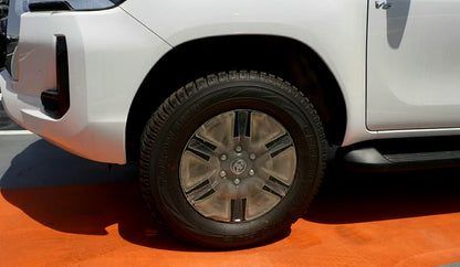 TOYOTA HILUX SR5 4.0 V6 2025