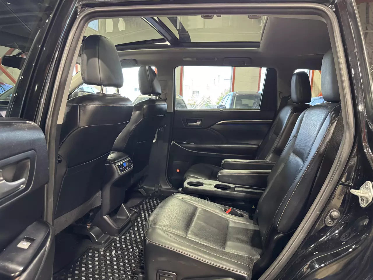 TOYOTA HIGHLANDER LIMITED 2015