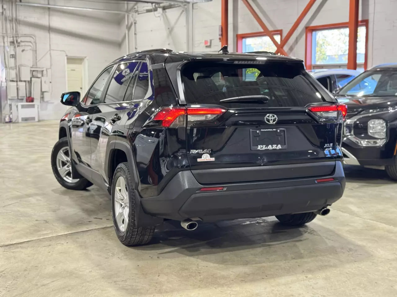 TOYOTA RAV4 XLE 2019
