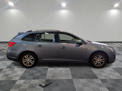 CHEVROLET CRUZE SW 2012