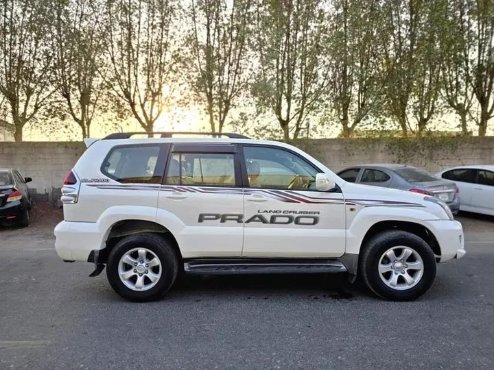 TOYOTA PRADO GX