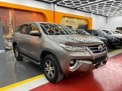 TOYOTA FORTUNE  2018