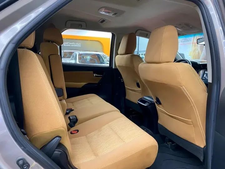 TOYOTA FORTUNE  2018