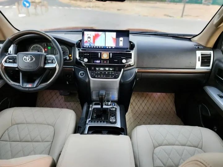 TOYOTA LAND CRUISER  VXR