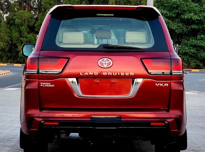 TOYOTA LAND CRUISER  VXR