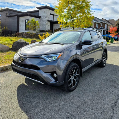 TOYOTA RAV4 SE 2017