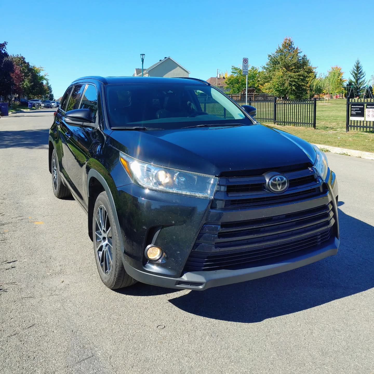 TOYOTA HIGHLANDER SE LIMITED 2018