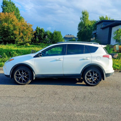 TOYOTA RAV4 SE 2018 LIMITED