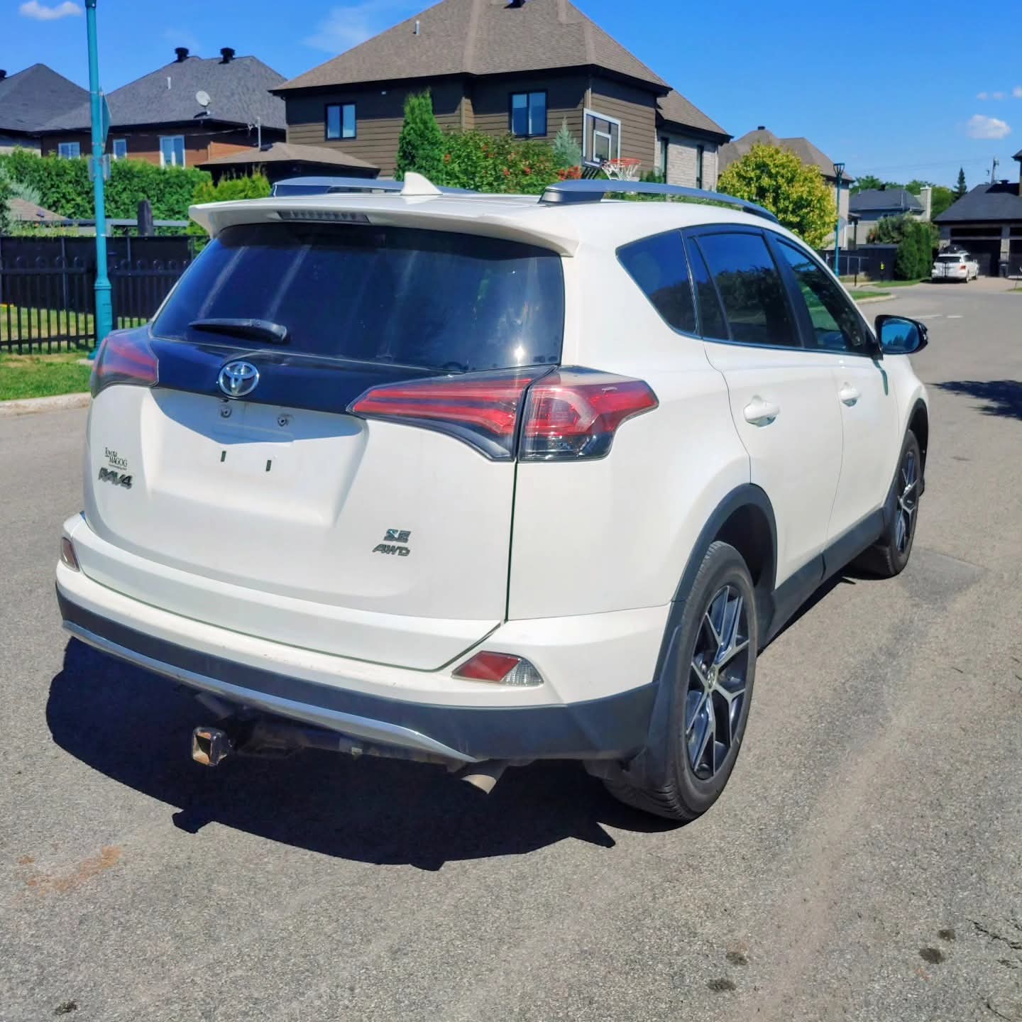 TOYOTA RAV4 SE 2018 LIMITED