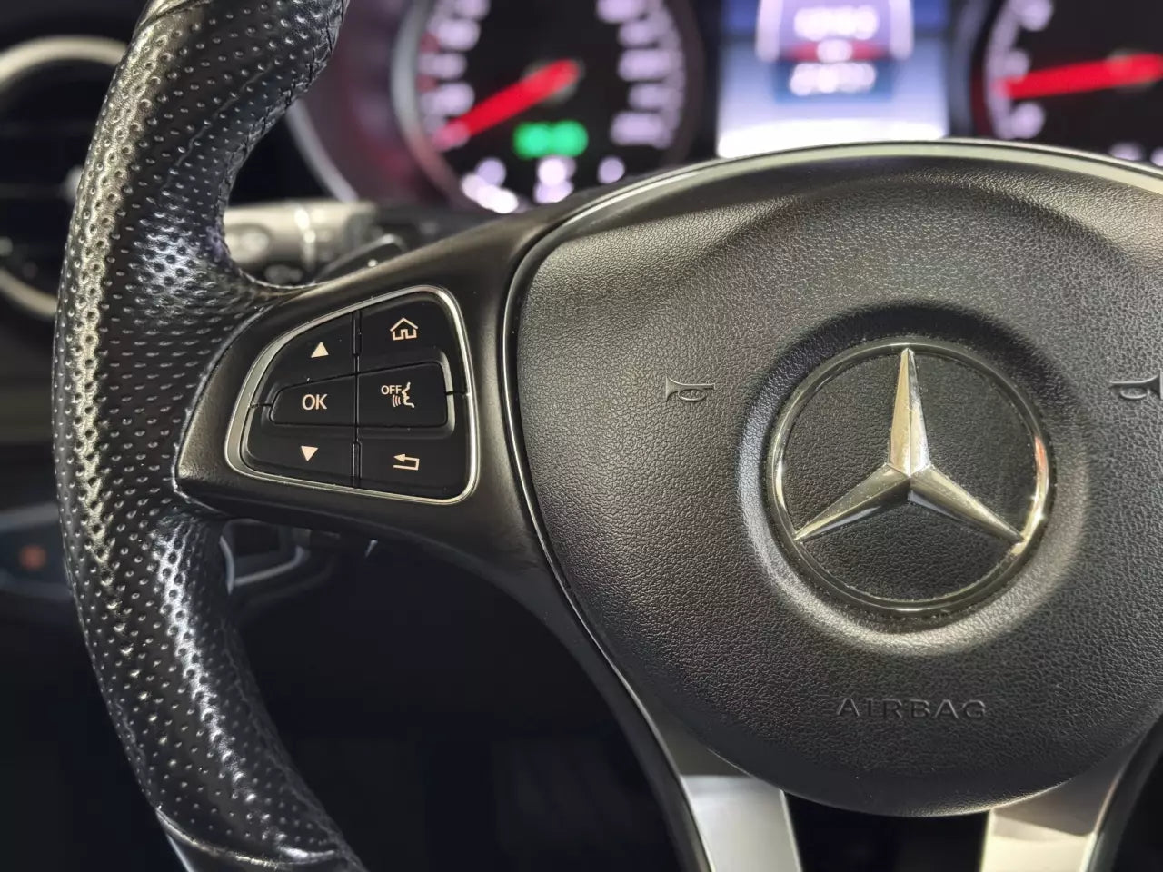 MERCEDES-BENZ GLC 2016