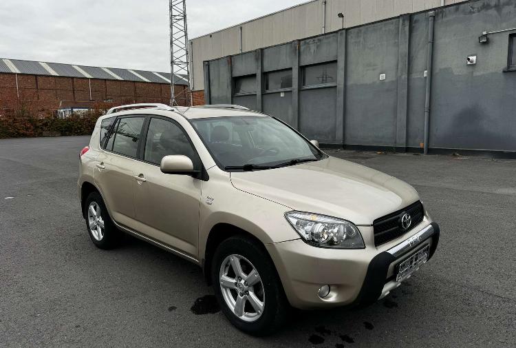 TOYOTA RAV4 D4D 2008