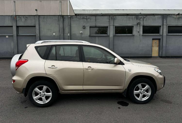 TOYOTA RAV4 D4D 2008
