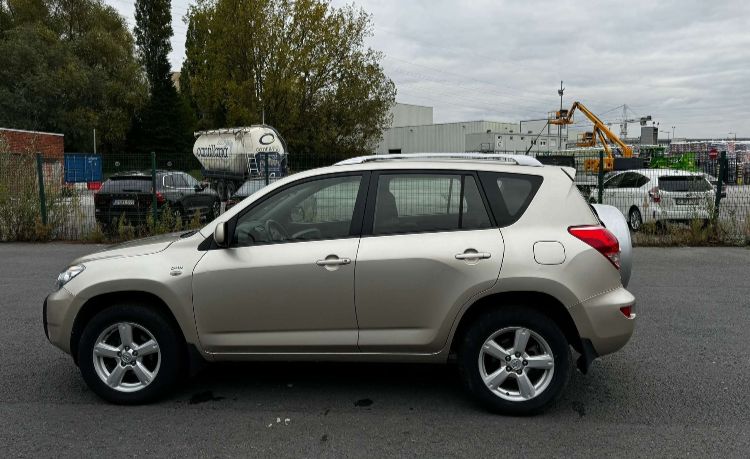 TOYOTA RAV4 D4D 2008