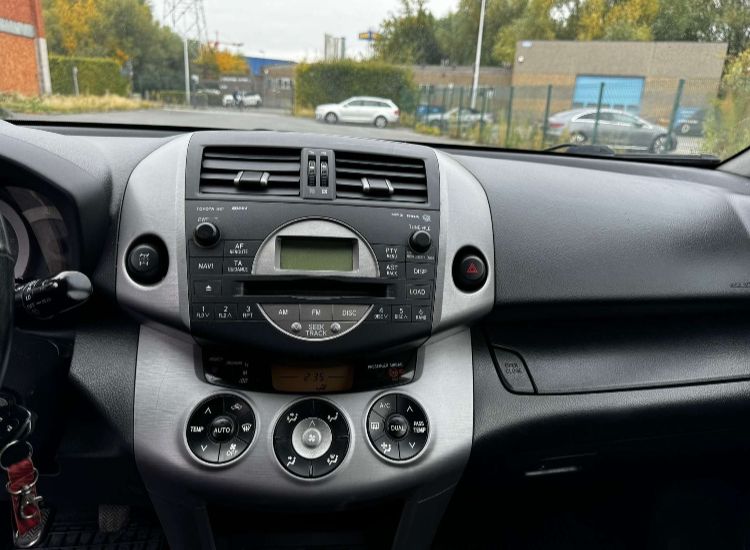 TOYOTA RAV4 D4D 2008