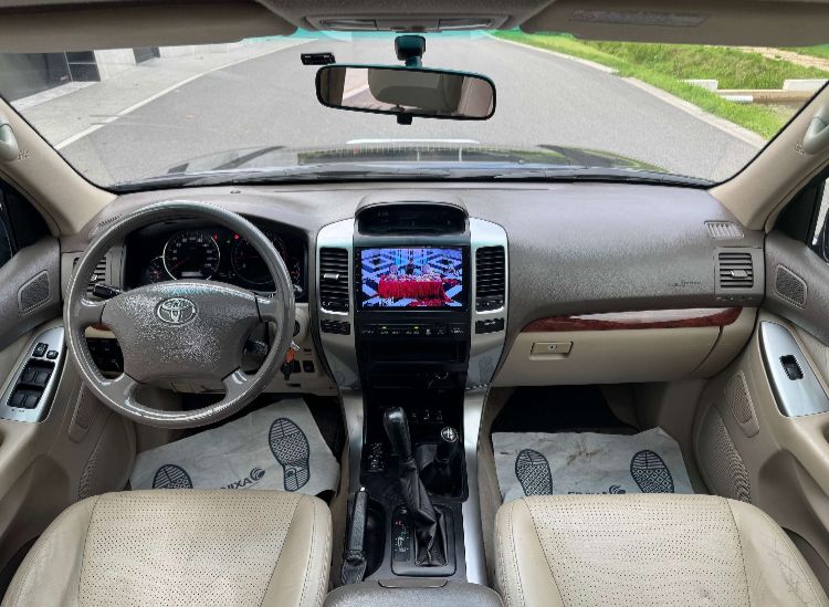 TOYOTA LAND CRUISER D4D