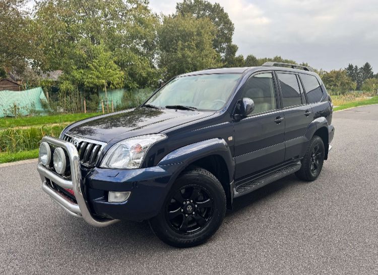 TOYOTA LAND CRUISER D4D