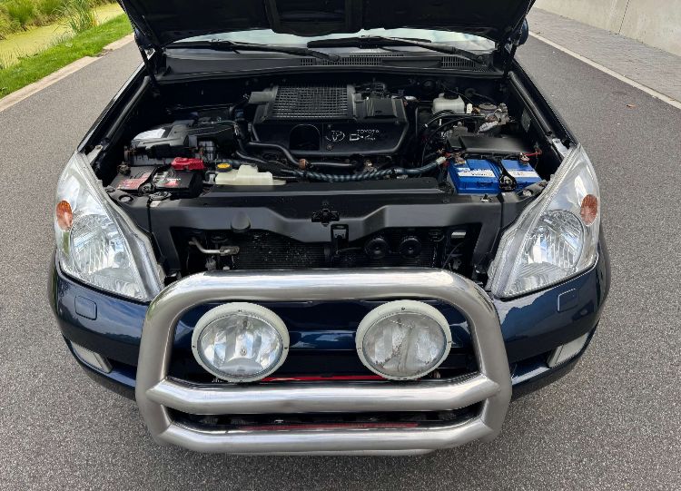 TOYOTA LAND CRUISER D4D