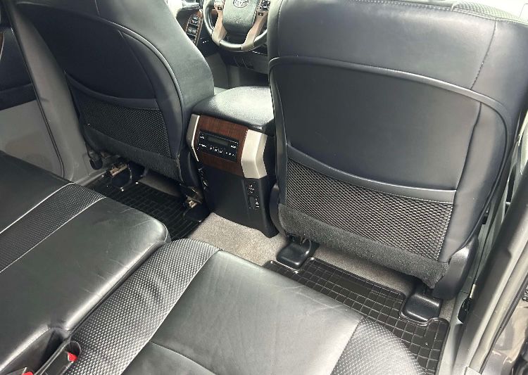 TOYOTA LAND CRUISER D4D 2011