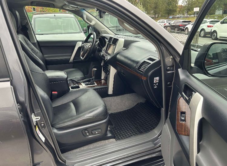 TOYOTA LAND CRUISER D4D 2011