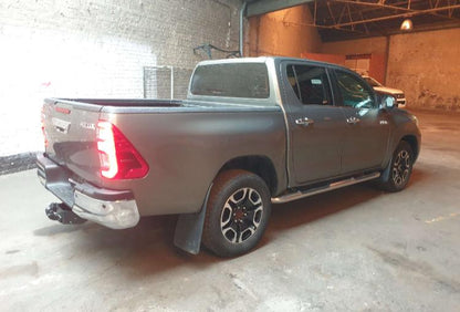 TOYOTA HILUX 2021