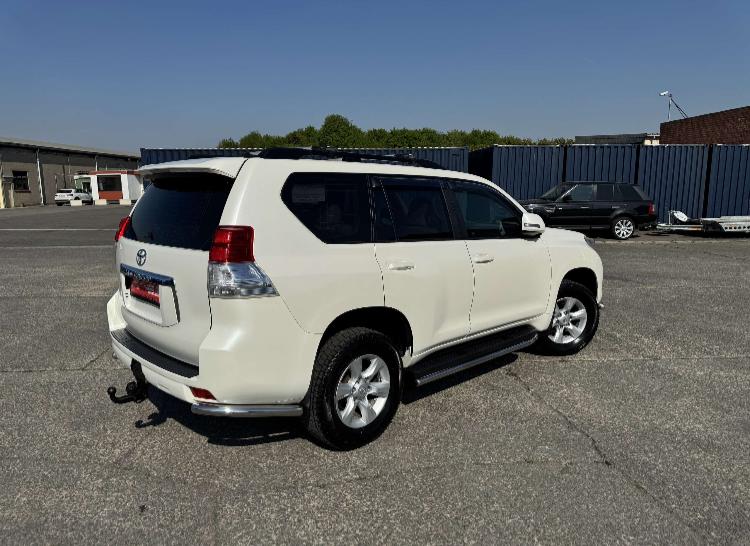 TOYOTA LAND CRUISER D4D 2010