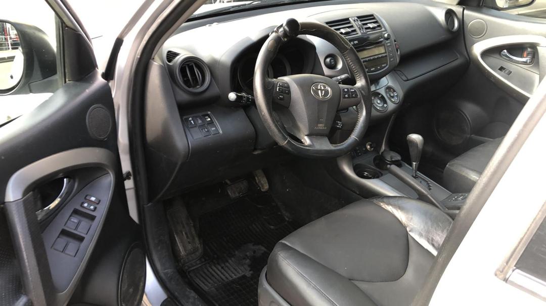TOYOTA RAV4 2010 D-CAT AUTOMATIC