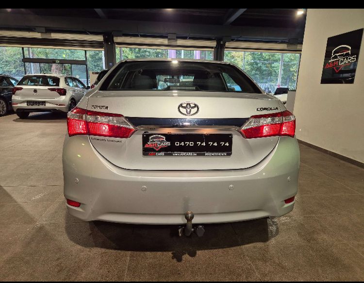 TOYOTA COROLLA 2015 D4D
