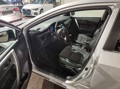 TOYOTA COROLLA 2015 D4D