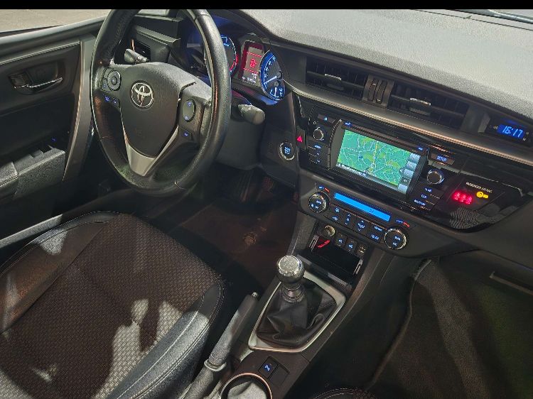 TOYOTA COROLLA 2015 D4D
