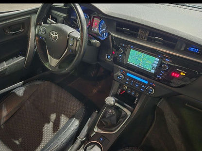 TOYOTA COROLLA 2015 D4D