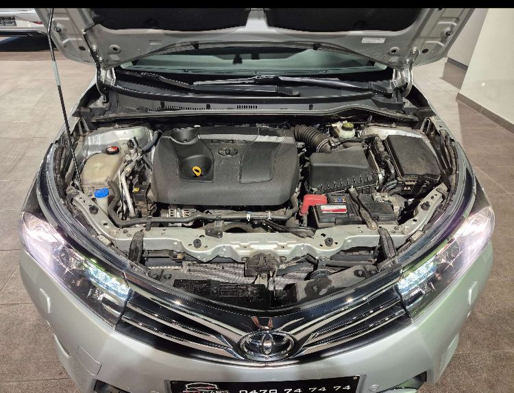 TOYOTA COROLLA 2015 D4D