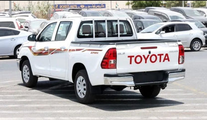 TOYOTA HILUX 2025