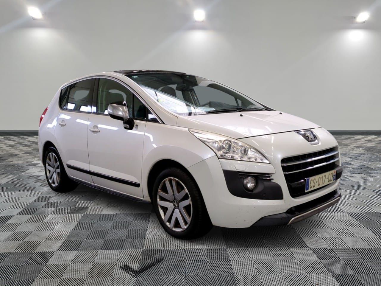 PEUGEOT 3008 2014