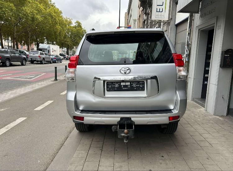 TOYOTA LAND CRUISER D4D 2011