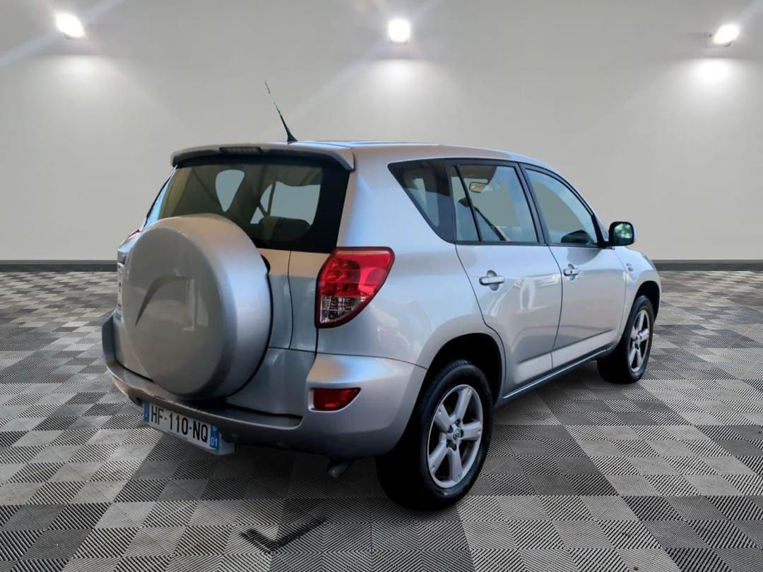 TOYOTA RAV4 2008 D4D