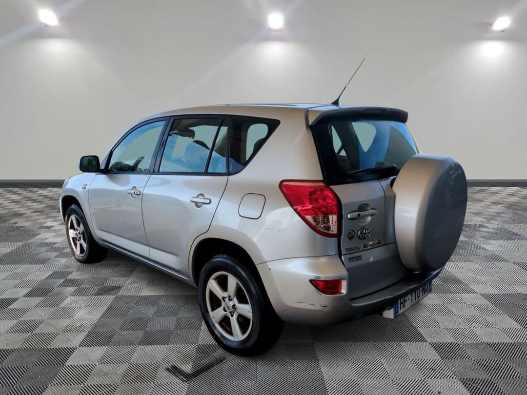 TOYOTA RAV4 2008 D4D