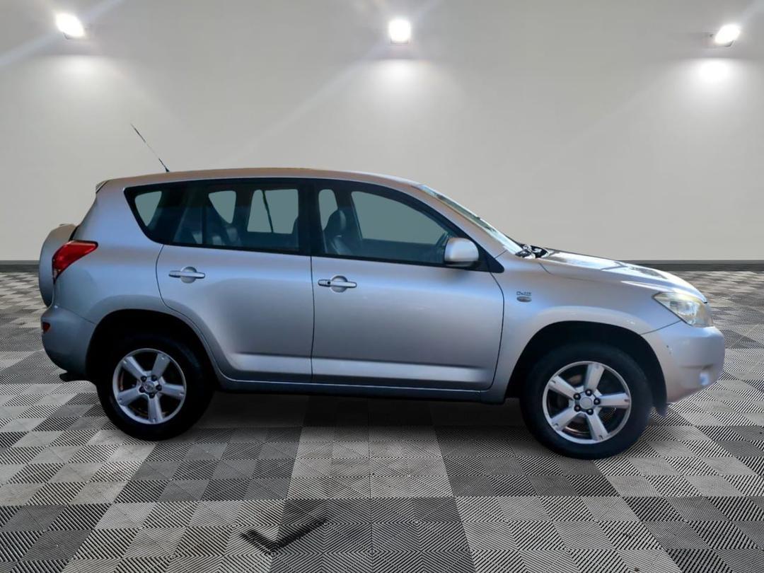 TOYOTA RAV4 2008 D4D