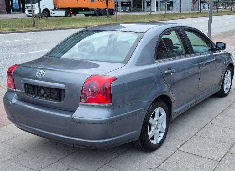 TOYOTA AVENSIS D4D 2005