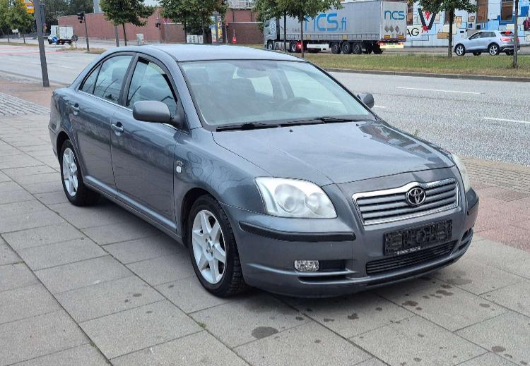 TOYOTA AVENSIS D4D 2005